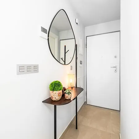 Casa Marina Boutique Rooms Апартаменты *