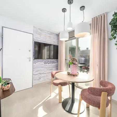 Casa Marina Boutique Rooms