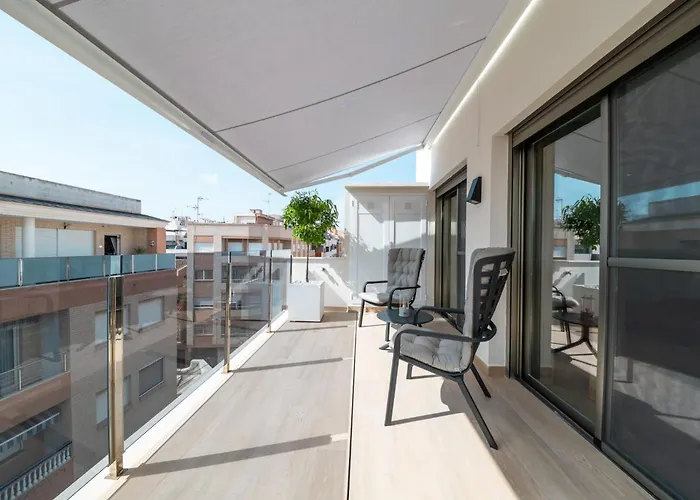 Spain - Solina & Nerisa Torrevieja