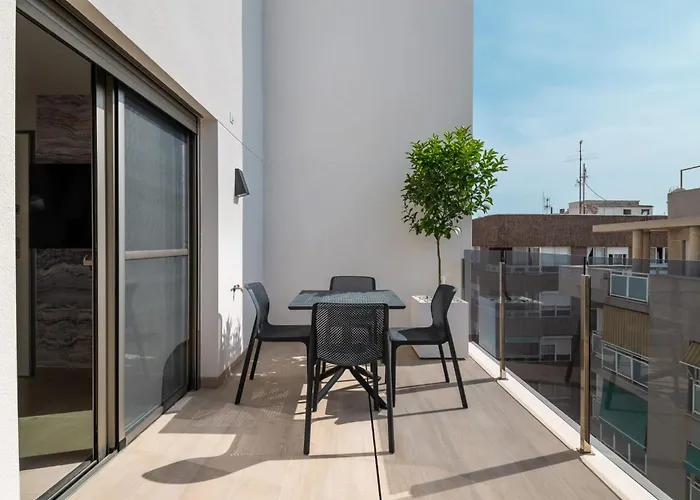 Spain - Solina & Nerisa